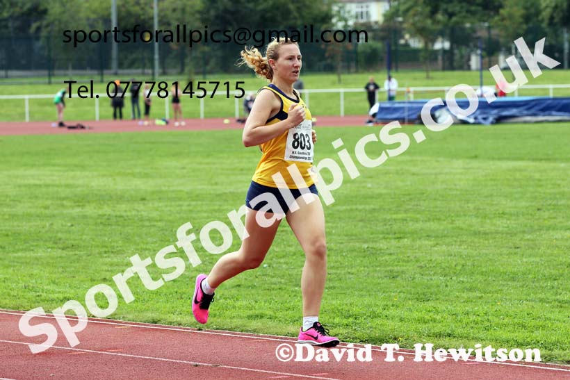 Women and Girls 1500 metres, 2021 North Eastern Track and Field Champs., Middesbrough. Photo: David T. Hewitson/Sports for All Pics